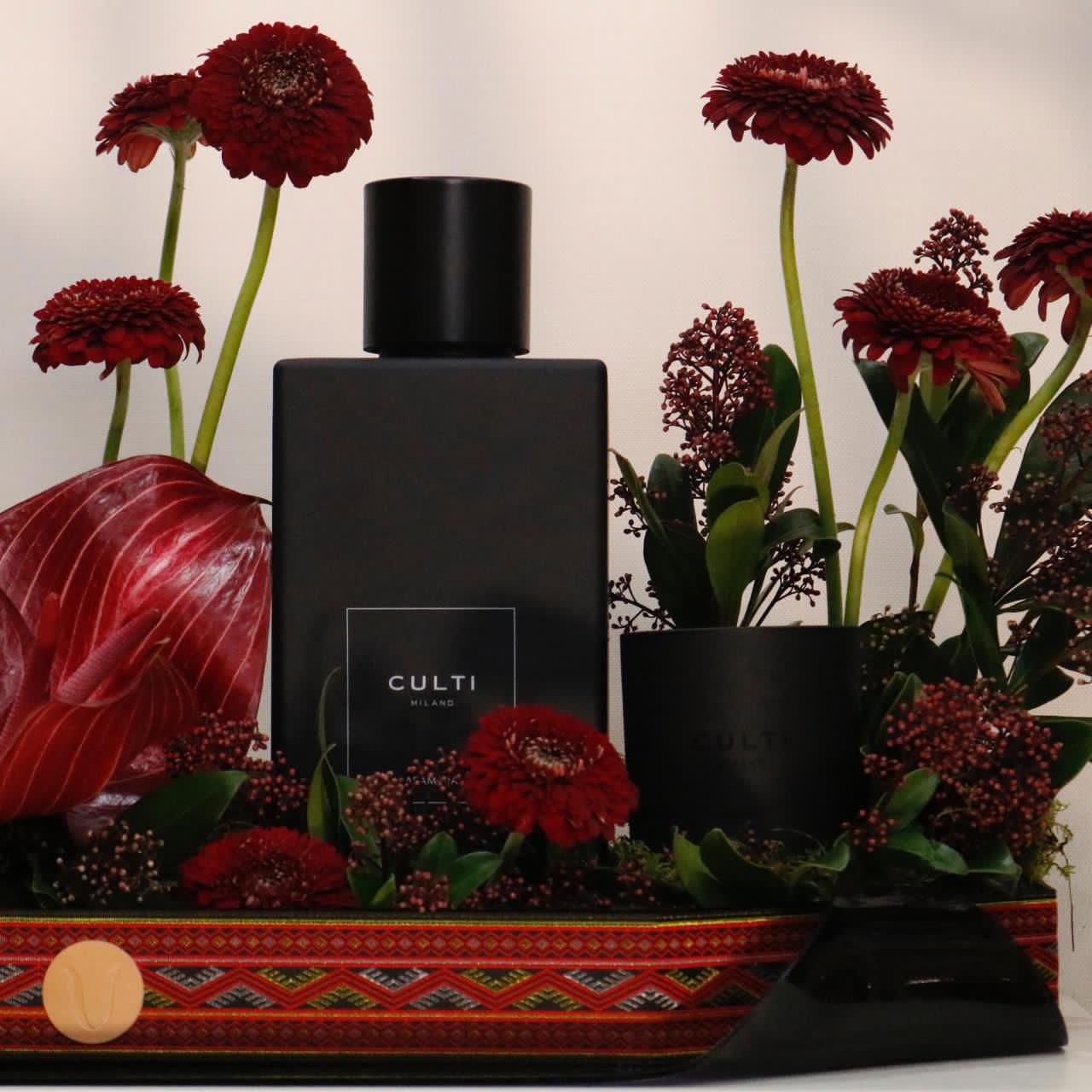 Black Label Flower Set